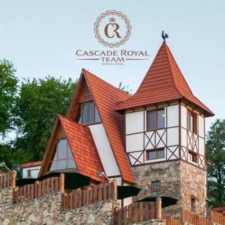 Alpine Castle Hotel ديليجان المظهر الخارجي الصورة